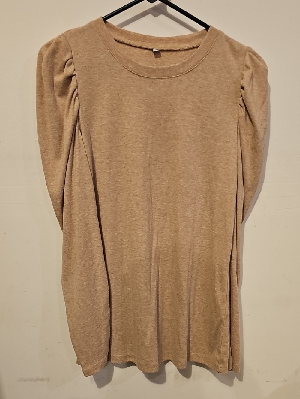 Womens Sz Small Tan Long Sleeve Shirt With Bubble Shoulder Sleeves.
